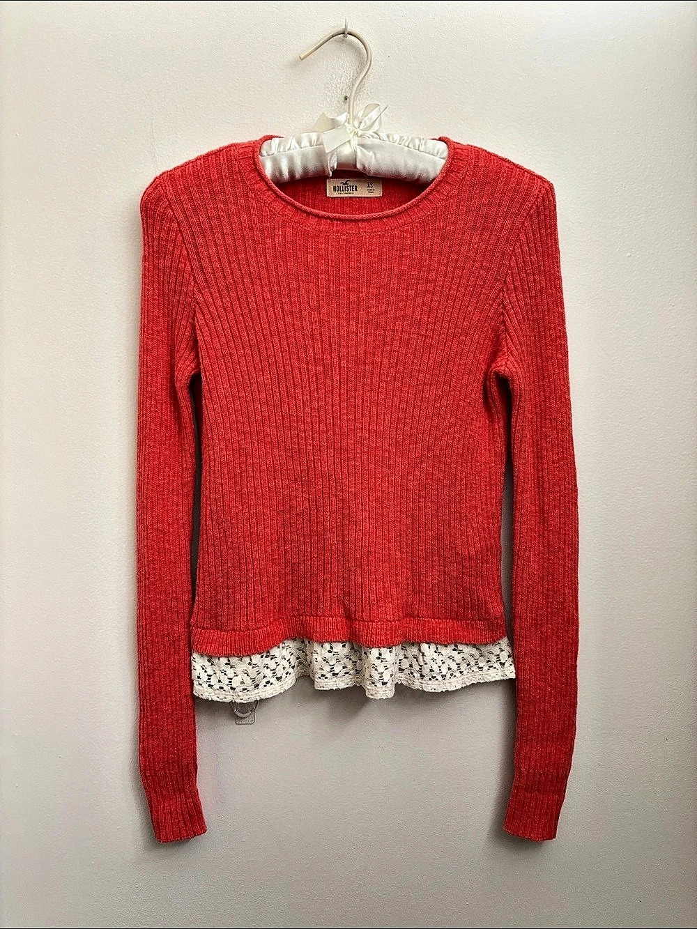 Hollister Y2K Style Lace Hem Crewneck Sweater Shirt Size XS
